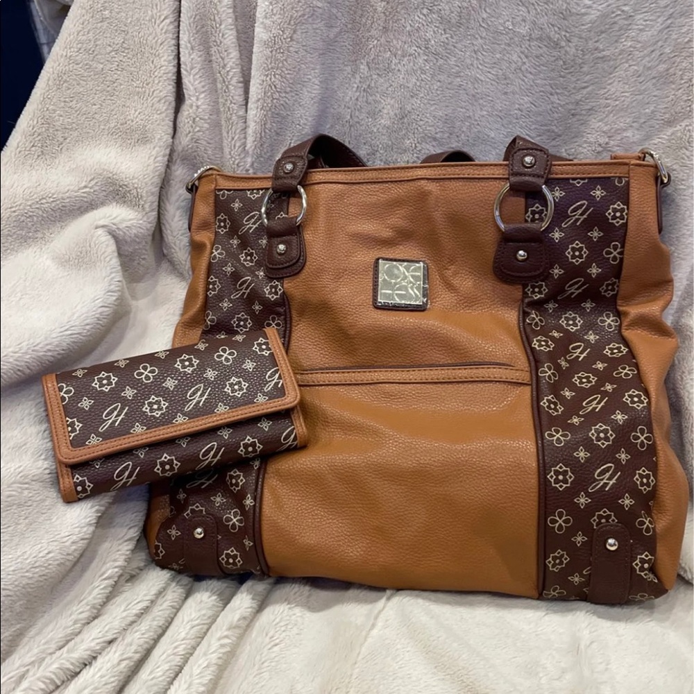 Jose Hess large purse and matching wallet